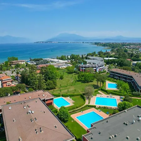 Desenzanoloft Official Partner Marriott Homes & - Dolce With Garden And Pools شقة *